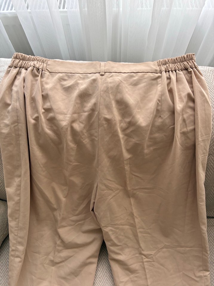 Bej Düz Kesim Pantolon — görsel 2/6