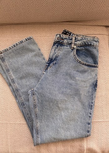 Koton Acik Mavi Yikamali Rahat Kesim Jean