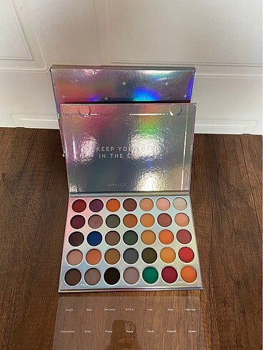 Huda Beauty Huda Beauty Far Paleti