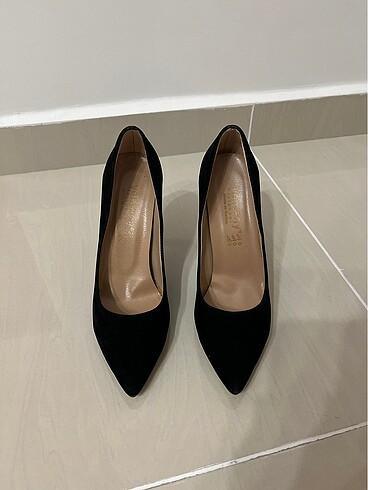 Diğer Siyah stiletto
