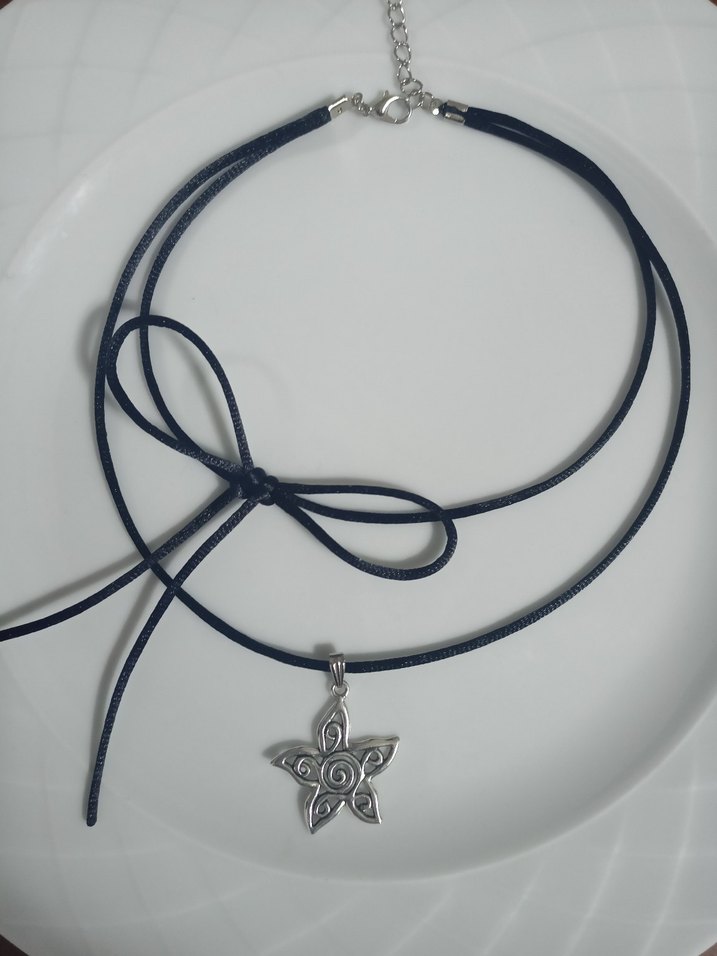 Spiralli Yıldız Kolye - Görsel 3