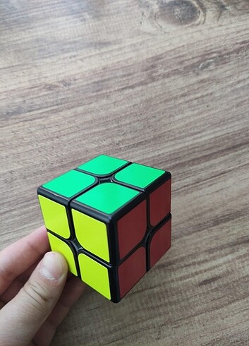 Diğer 2x2 Zeka Küpü