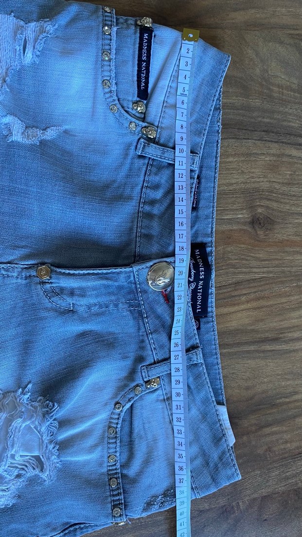 Düğmeli Mavi Mini Kot Şort - Görsel 2