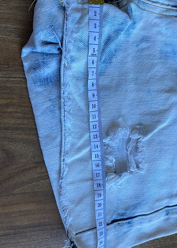 Kadın Mavi Mini Kot Şort - Görsel 3