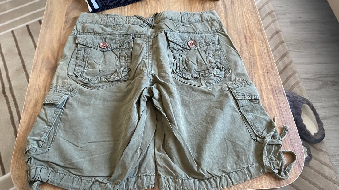 Bej Keten Düğmeli Erkek Şort - Görsel 2