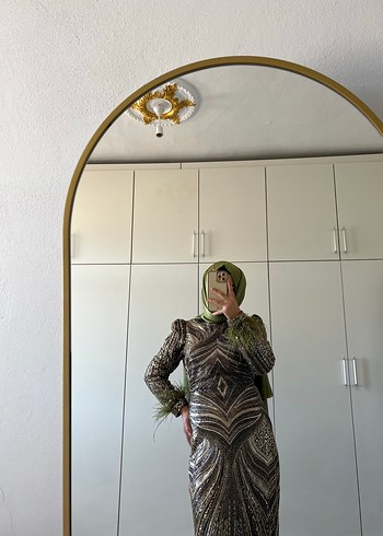 Koyu Haki Desenli Drapeli Uzun Abiye Elbise