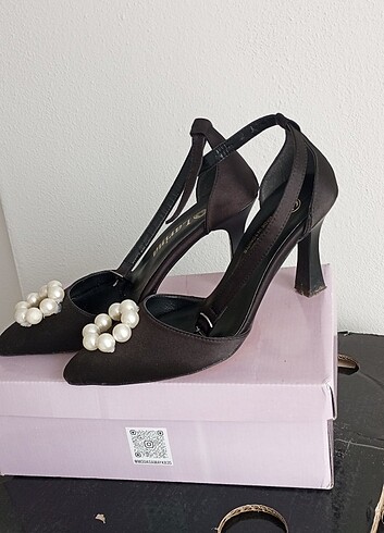 37 Beden Kısa tabuk ayakkabı 6-9 cm