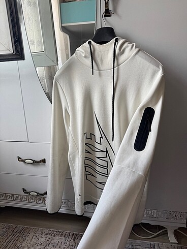 m Beden beyaz Renk Nike Sweatshirt