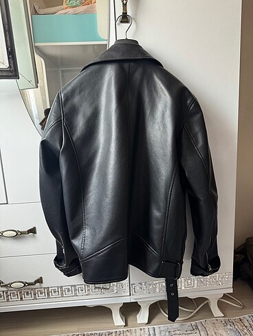 m Beden siyah Renk Pull Bear Deri Ceket