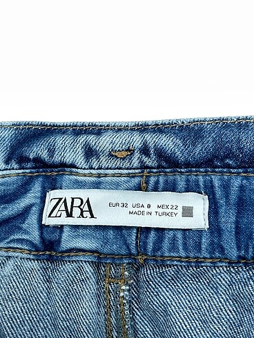 32 Beden mavi Renk Zara Jean / Kot %70 İndirimli.