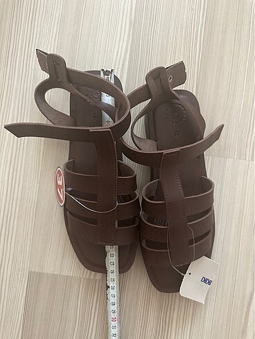 37 Beden kahverengi Renk Sandalet