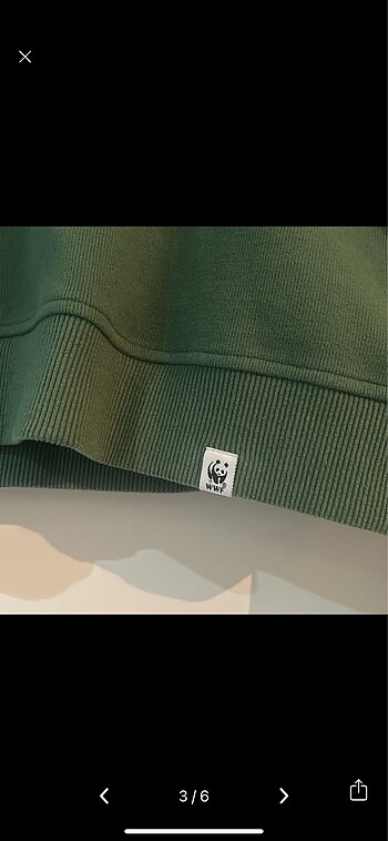 s Beden Wwf mirket crop sweatshirt