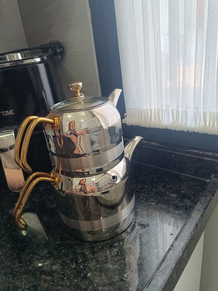 Parlak Altın Renkli Çaydanlık Seti - Görsel 2