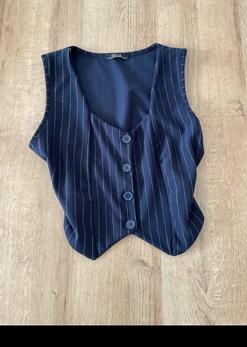 Düğmeli Çizgili V Yaka Kısa Kadın Yelek - Görsel 2