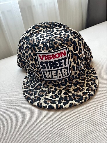 Diğer leopar cap