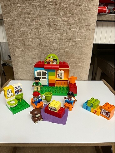 Lego duplo anaokulu seti