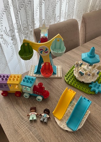 Lego duplo lunapark