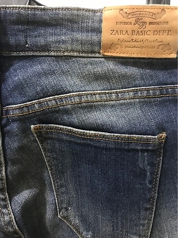 38 Beden lacivert Renk Zara Kadın Paçaları Fermuar Detaylı Kot Pantolon