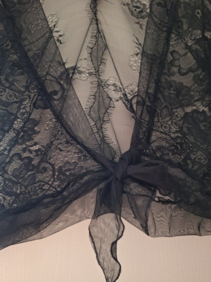 Dantel Detaylı Siyah Bluz üst giyim - Görsel 5