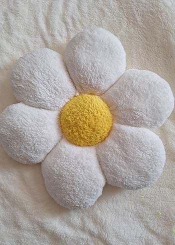 Çiçek Desenli Beyaz Çocuk Yastığı - Görsel 3