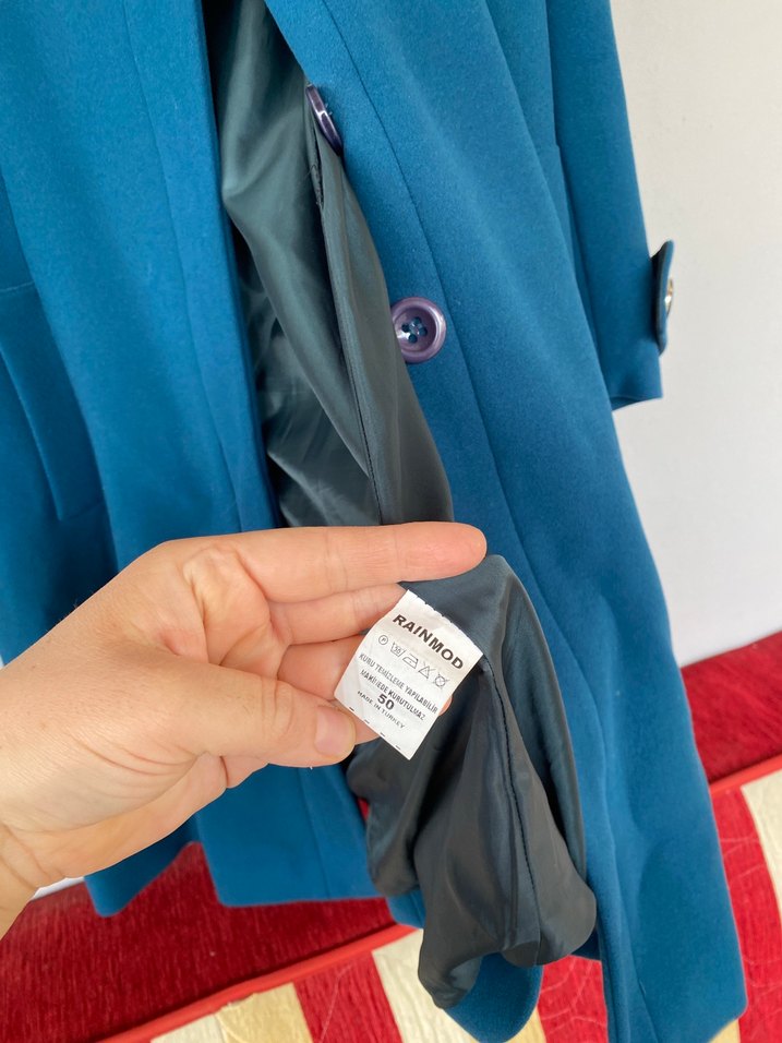 Düğmeli Mavi Kadın Kaban - Görsel 3