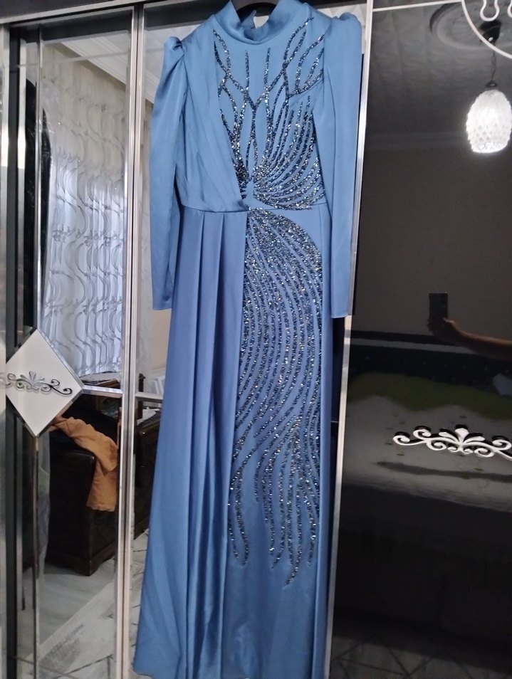 Mavi Uzun Drapeli Abiye Elbise - Görsel 4