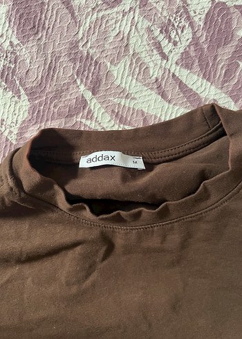 Kahverengi tişört - Görsel 2