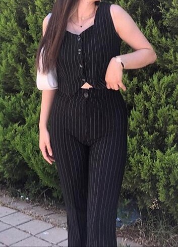  Çizgili Düğmeli Crop / Pantolon Takım 