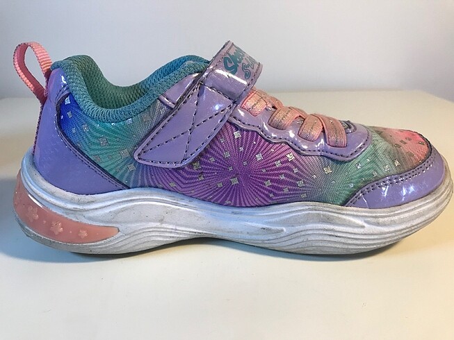 28 Beden Skechers Işıklı Spor ayakkabı