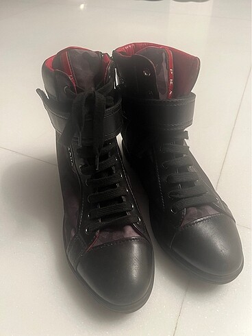 Prada spor bot
