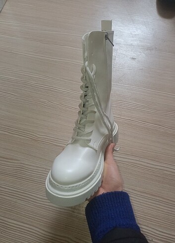 37 Beden Yeni Sezon 37,37,38,38,39,40 Numara Mevcut 