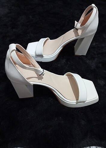 Yeni Sezon Abiye Ayakkabı - Görsel 2