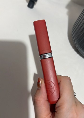 Loreal Infaillable Likit Mat Ruj 300 - Sunbathing