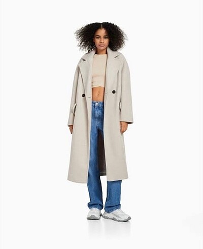 Bershka ekru kaban