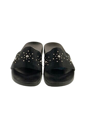40 Beden Nine West Terlik %70 İndirimli.