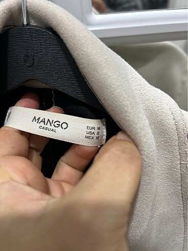 Mango Kısa mont