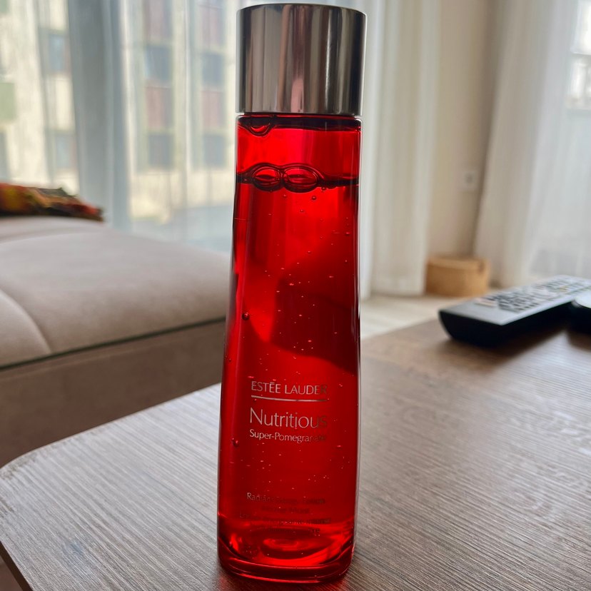 Estée Lauder Super Pomegranate Losyon - Görsel 2