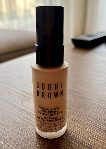 Bobbi Brown