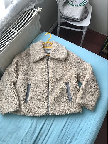 stradivarius kürklü ceket