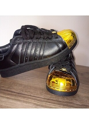 Adidas siyah ayakkabı