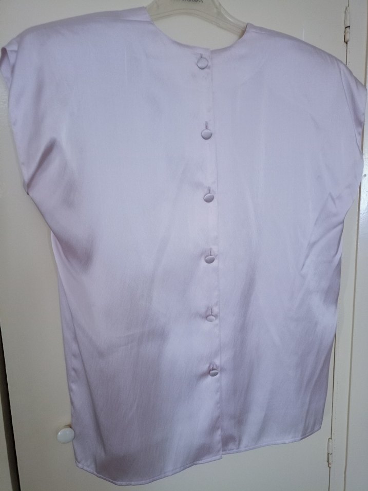 Lila Saten özel dikim sıttan düğmeli kolsuz bluz - Görsel 2