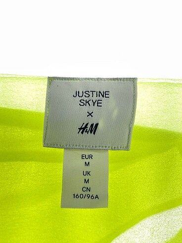 m Beden çeşitli Renk H&M Gömlek %70 İndirimli.