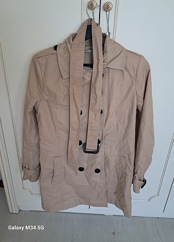 m Beden camel Renk Stradivarius trenckot 