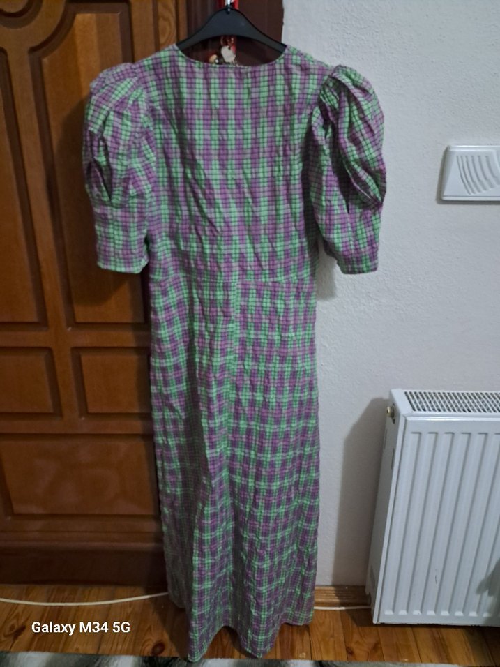 Mor Bağcıklı V Yaka Uzun Kadın Elbise - Görsel 3