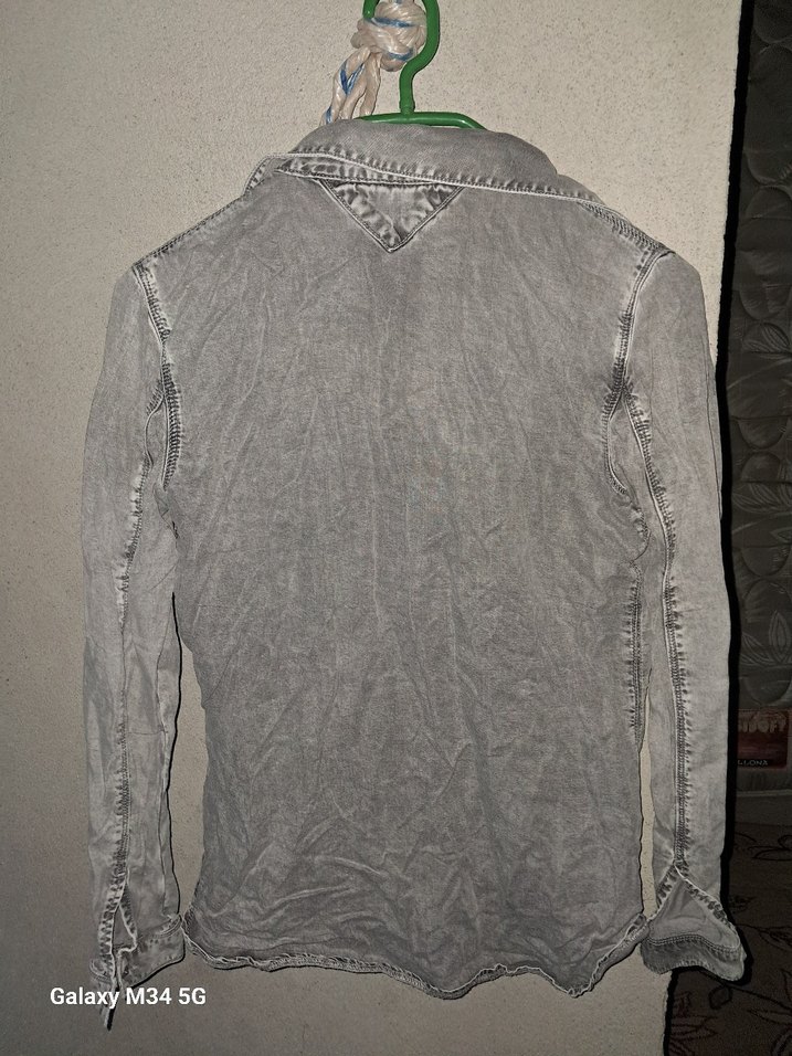 Gri Denim Düğmeli Kadın Gömlek - Görsel 2