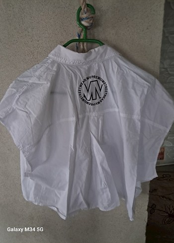 Kadın Beyaz Kısa Kollu Keten Gömlek - Görsel 3