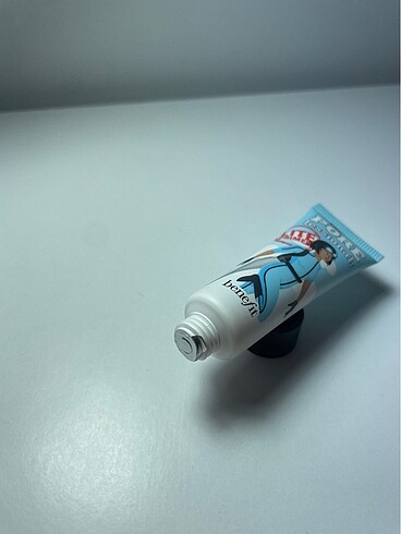  Beden BENEFIT COSMETICS The POREfessional Lite Primer