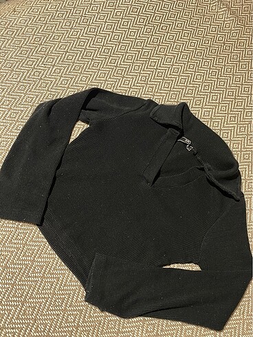 Siyah crop