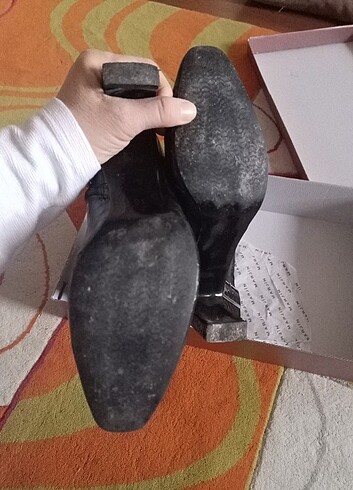 Kadın çizme