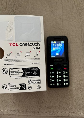 Küçük Siyah Tuşlu Telefon TLC marka - Görsel 3